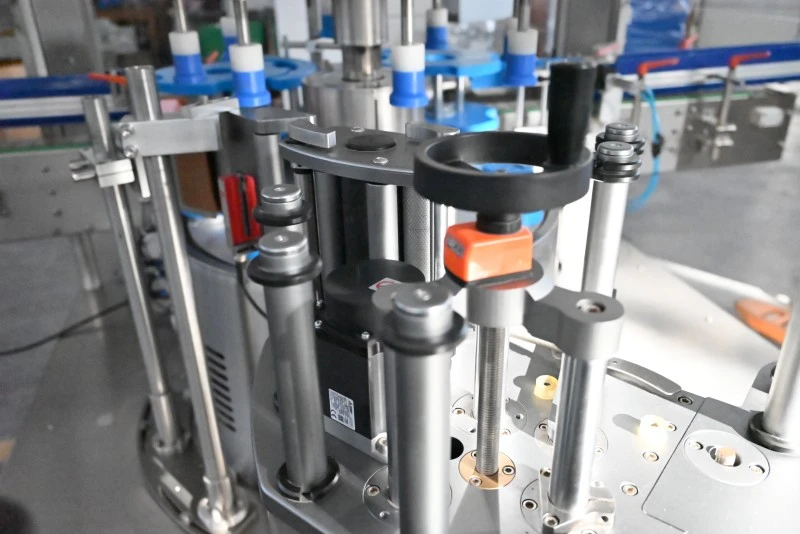 Yogurt Bottle Self Adhesive Labeling Machine