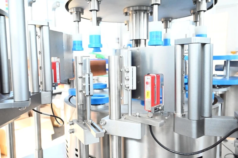 Condiment Bottle Self Adhesive Labeling Machine